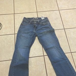 Levi’s 525 curvy boot but jeans